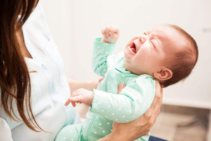 علت و درمان ریفلاکس معده در نوزادان